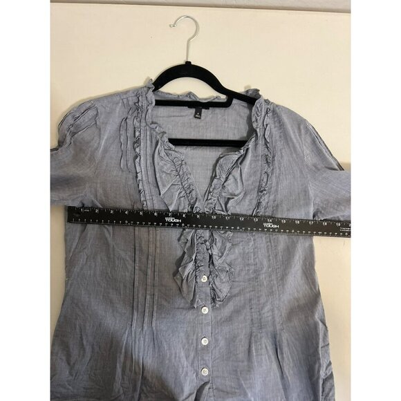 Talbot's Sz 6 Lightweight Chambray Blouse 3/4 Sleeves Ruffle Detail Button Front - Picture 6 of 7